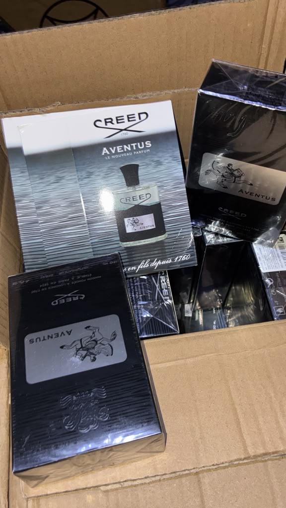 Creed Aventus Eau de Parfum for Men – Luxury Fragrance – 100ml (Black Bottle)